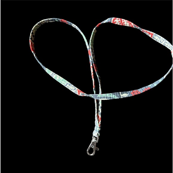 Vera Bradley Nomadic Floral Lanyard/Badge Clip - Picture 1 of 4